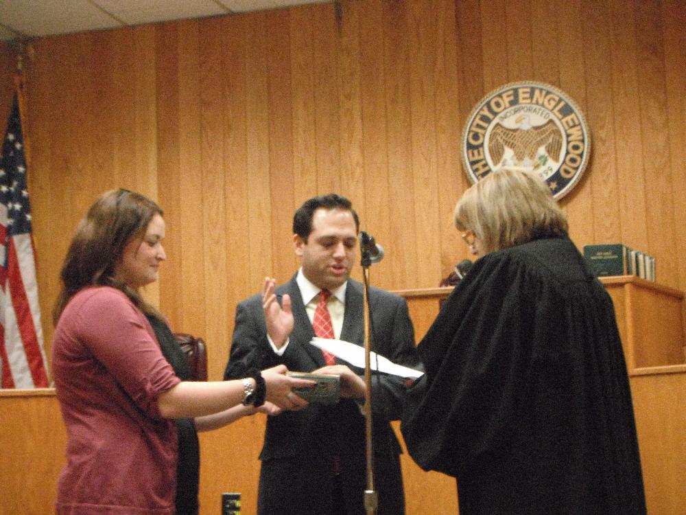 Council member swearing in at Courthouse